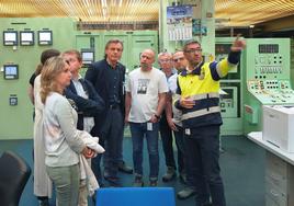 Empresarios y técnicos polacos visitan la central de Almaraz como «referente» para su programa nuclear