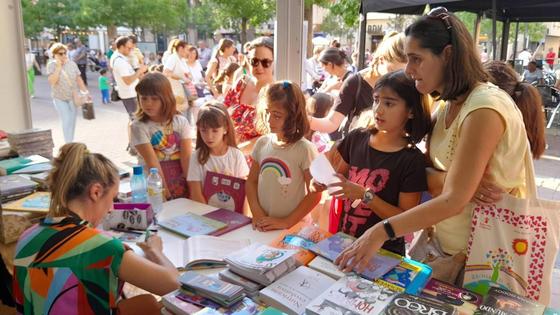 Pilar Galán y Cristina Marcos cerrarán la Feria del Libro