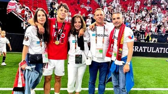 «Navalmoral es mi punto de conexión con la tierra y con todo», dice Óliver Torres