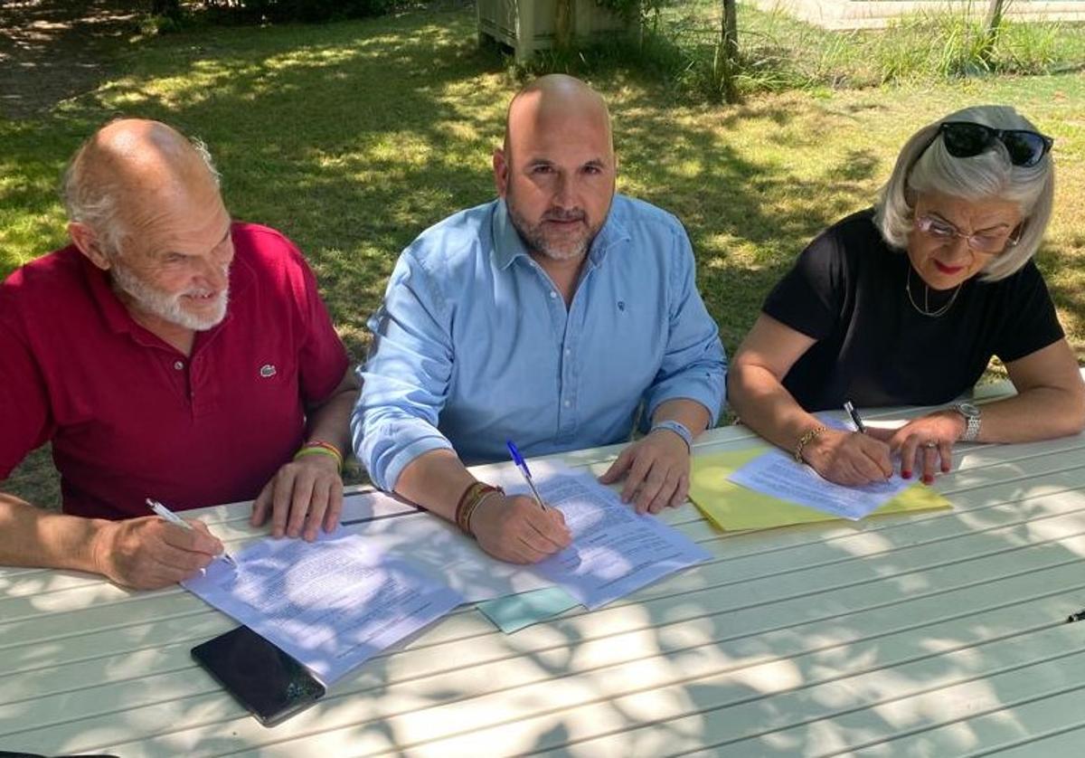 Antonio Domínguez, Roberto Baños y Soledad Castellanos