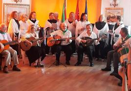 El director Santiago Requejo abrió la Semana Cultural