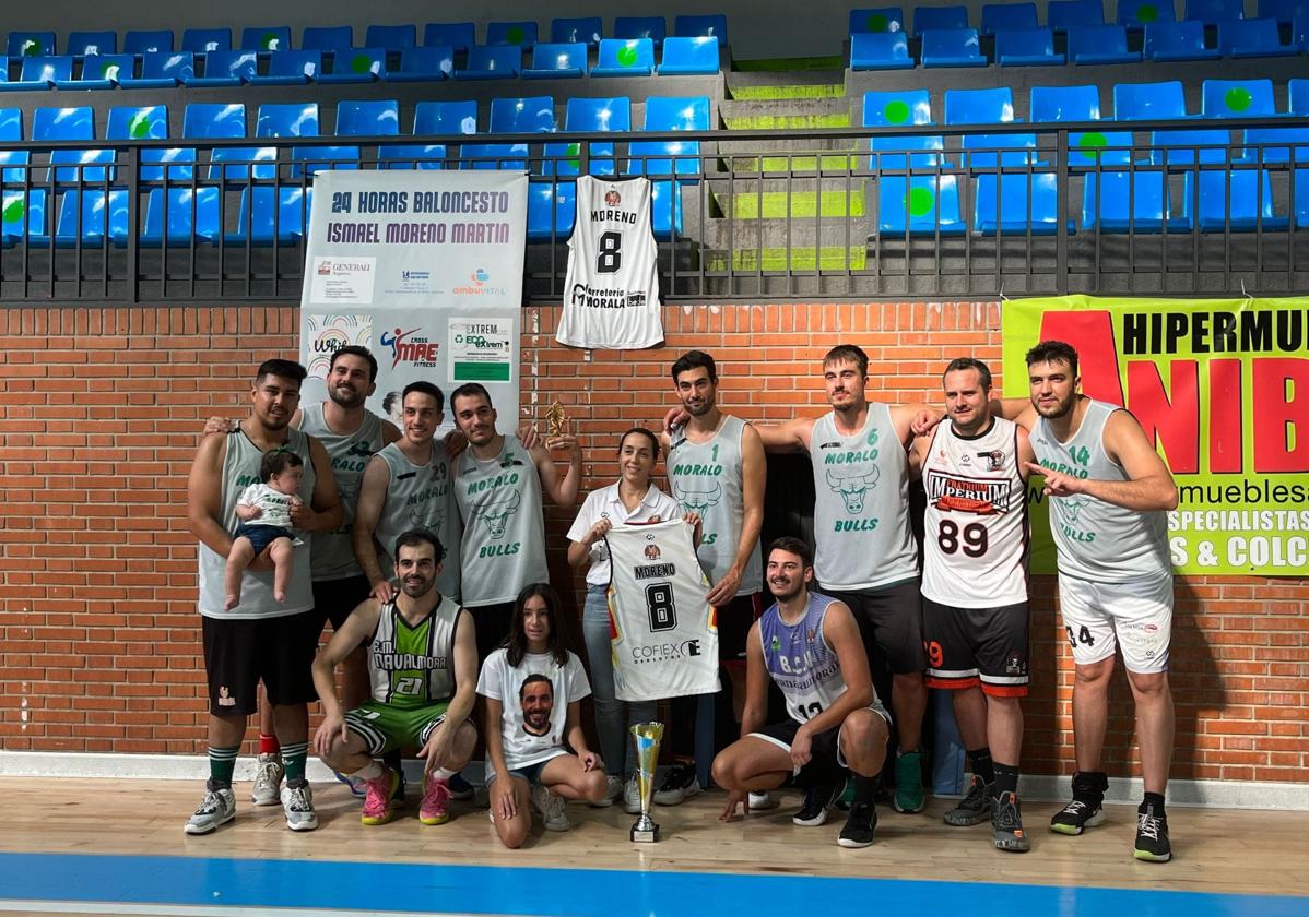 Éxito de organización de las 24 horas de baloncesto