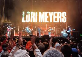 Lori Meyers en plena actuación