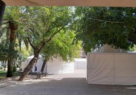 El parque municipal se prepara para acoger la XI Feria Agroalimentaria