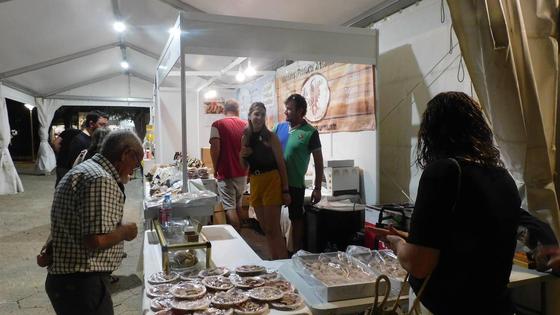 El sábado de San Miguel ofrece albañilería y caballos