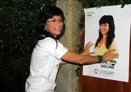 La concejala Cristina Cano, entre los multados por ocupar las vías del tren