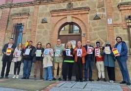Concentración realizada el domingo por Liberales y Moralos a las puertas del Palacio de Justicia