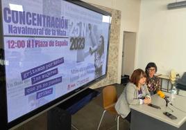 Raquel Medina y Cristina Cano al anunciar la concentración