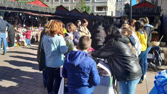 El Ayuntamiento licita el 'Suministro e instalación de toldos para sombreado estival en zona comercial centro'