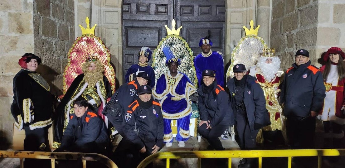 Los Reyes Magos despiden la Navidad y dan paso al Carnaval