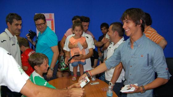 Lanzan una campaña para acabar con la violencia verbal en el deporte 
