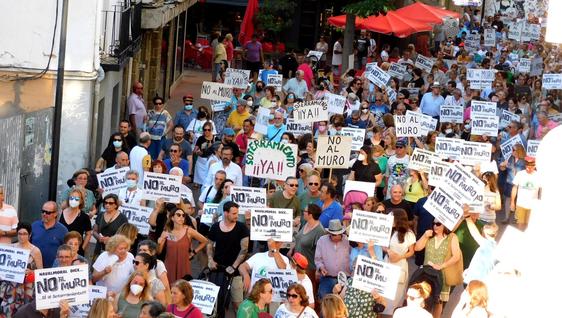 Liberales y Moralos no entiende que el alcalde pida el tren Ruta de la Plata y no salga a la calle a pedir el soterramiento