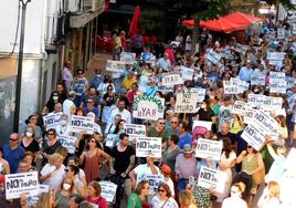 Manifestación por el soterramiento en la zona peatonal