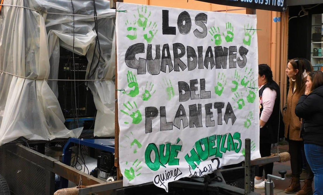 Los colegios abren el desfile juvenil aplazado el viernes de Carnaval