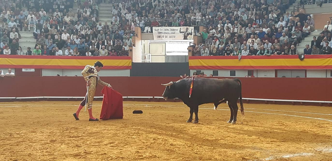 La vuelta de las corridas de toros llena el edificio multiusos