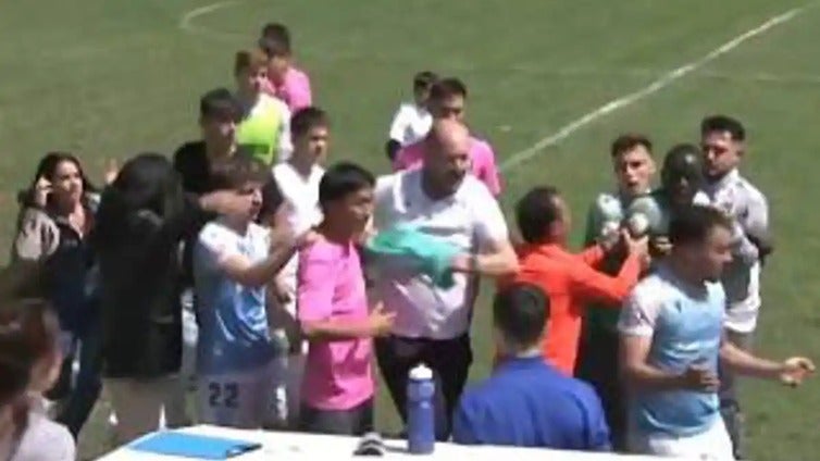 Al Trujillo le cierran el campo un partido tras la polémica con el Moralo