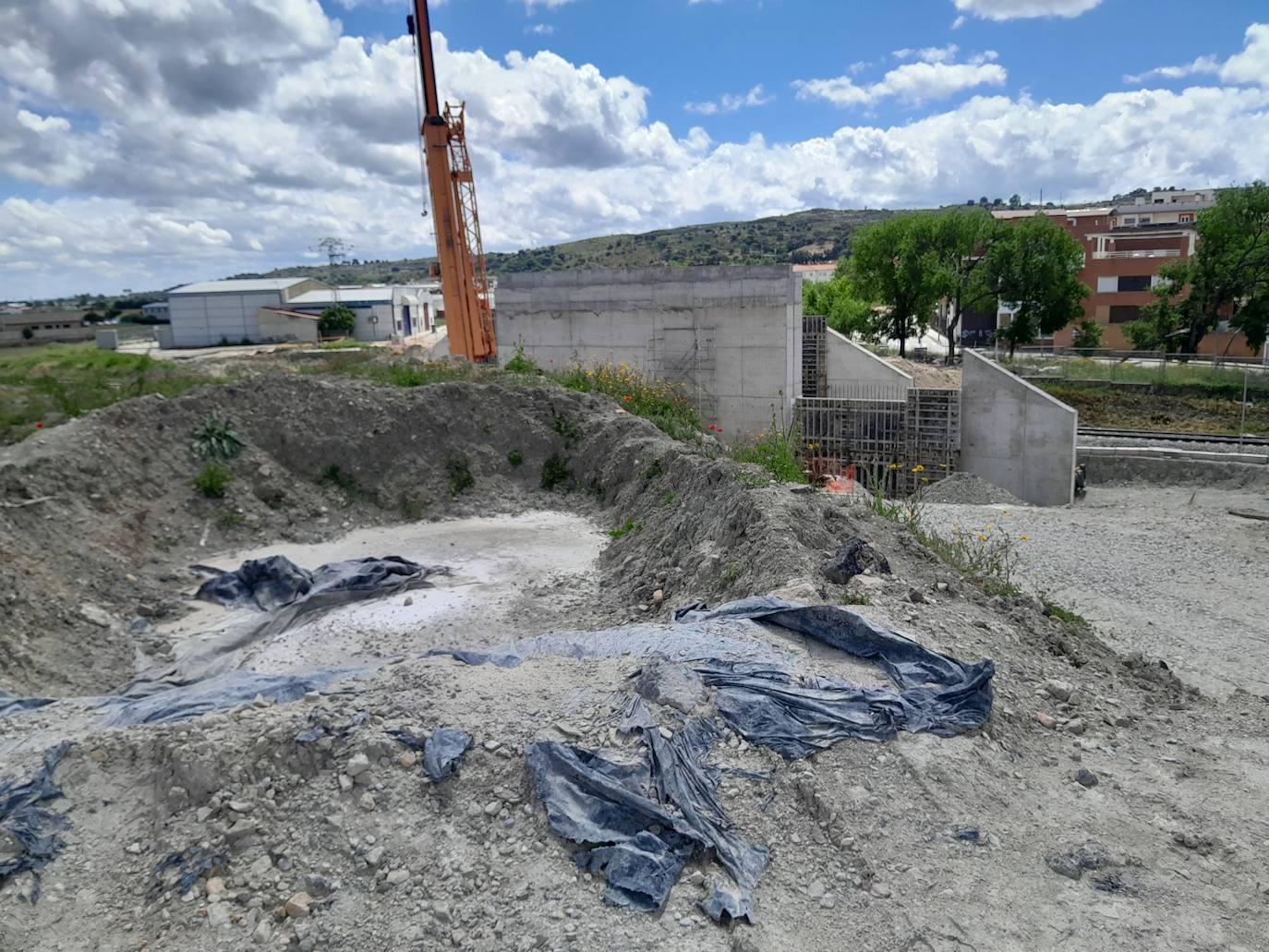 Las obras del tren eliminan la plaza de las cigüeñas