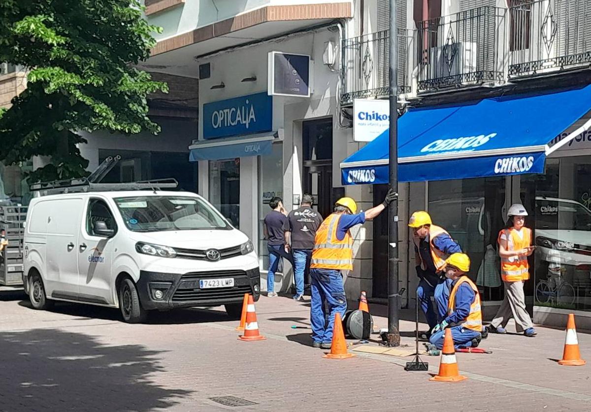 Comienza el cambio de la iluminación de la calle peatonal