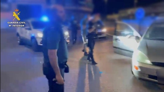 Una actuación conjunta entre Guardia Civil y Policía Local permite detener a un individuo por múltiples delitos