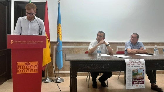 'Retos y oportunidades en el presente de Navalmoral', en las Jornadas de Pastoral Social