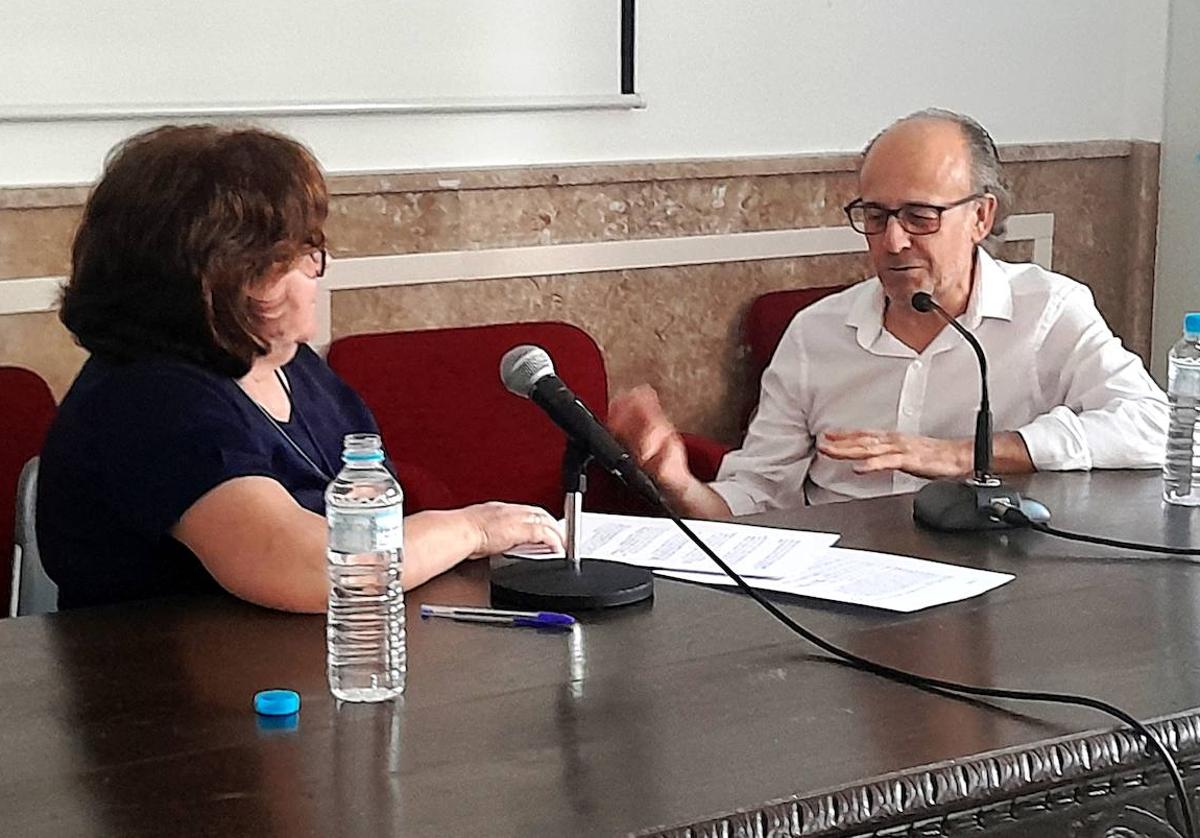 Gonzalo Pérez Sarró con Rosa María Bautista