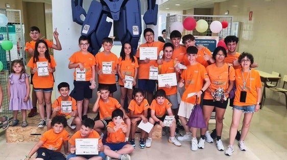 Cuatro equipos de ArcaDroidEx ganan la fase zonal de la World Robot Olympiad en Cáceres