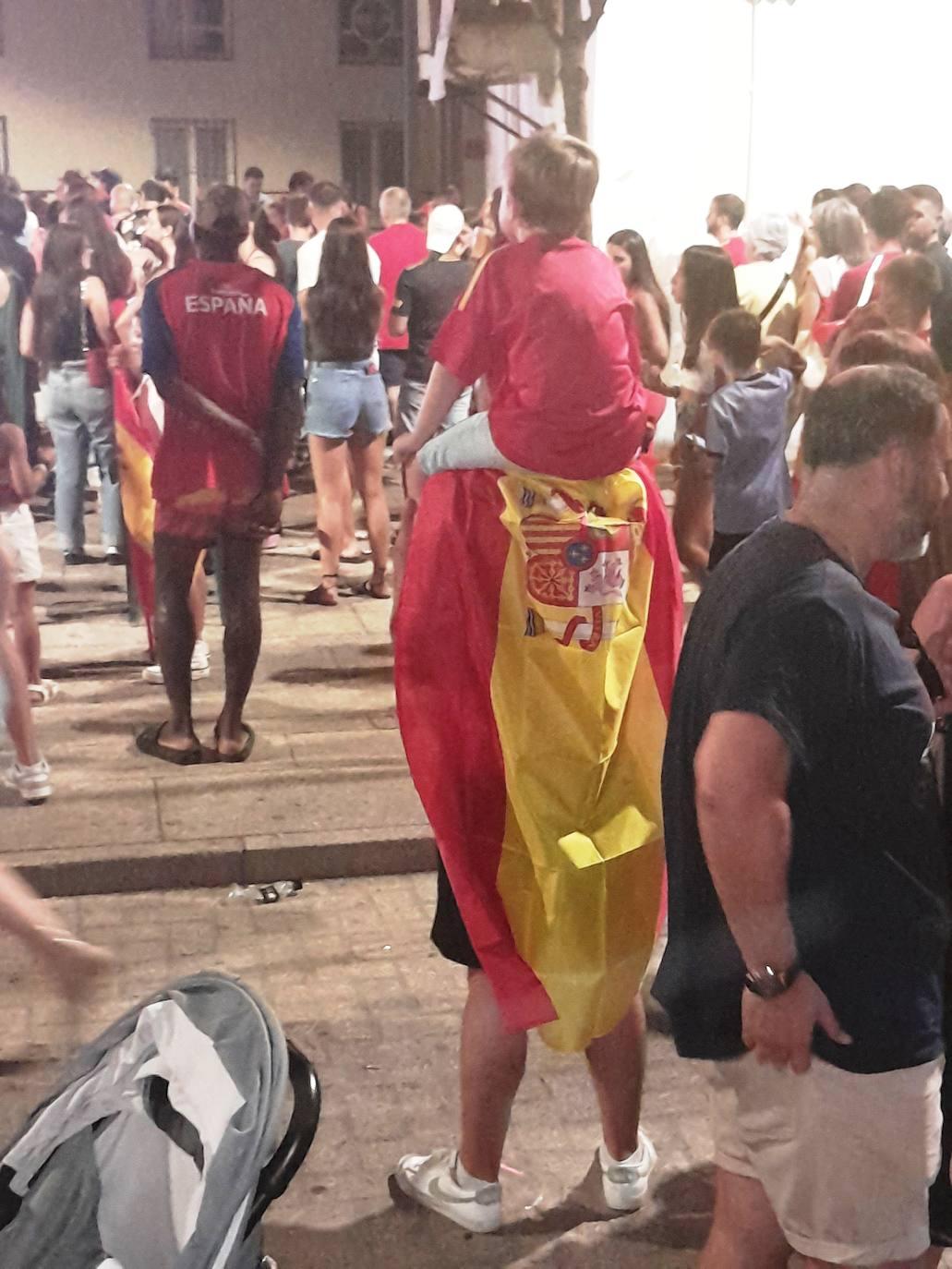 La afición futbolística vibra con el triunfo en la Eurocopa