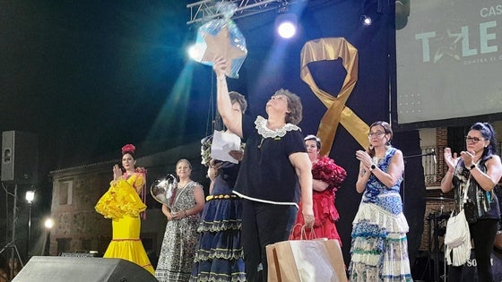 La Gala Solidaria 'Casatejada Talent II' homenajea a Olga