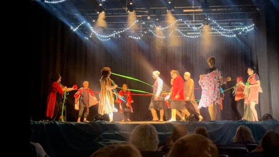 La representación de 'Medea' cierra el taller de teatro