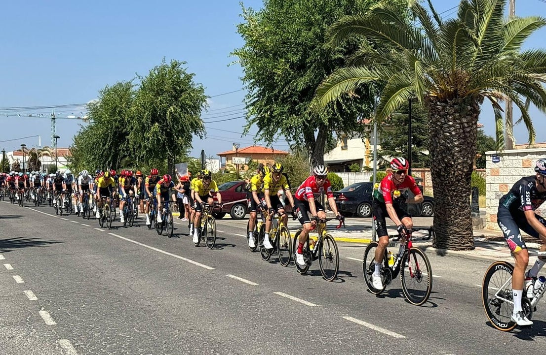 Paso fugaz de la Vuelta Ciclista a España por el Arañuelo