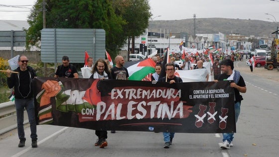 Extremadura con Palestina se concentra en Navalmoral y ante una fábrica de armas