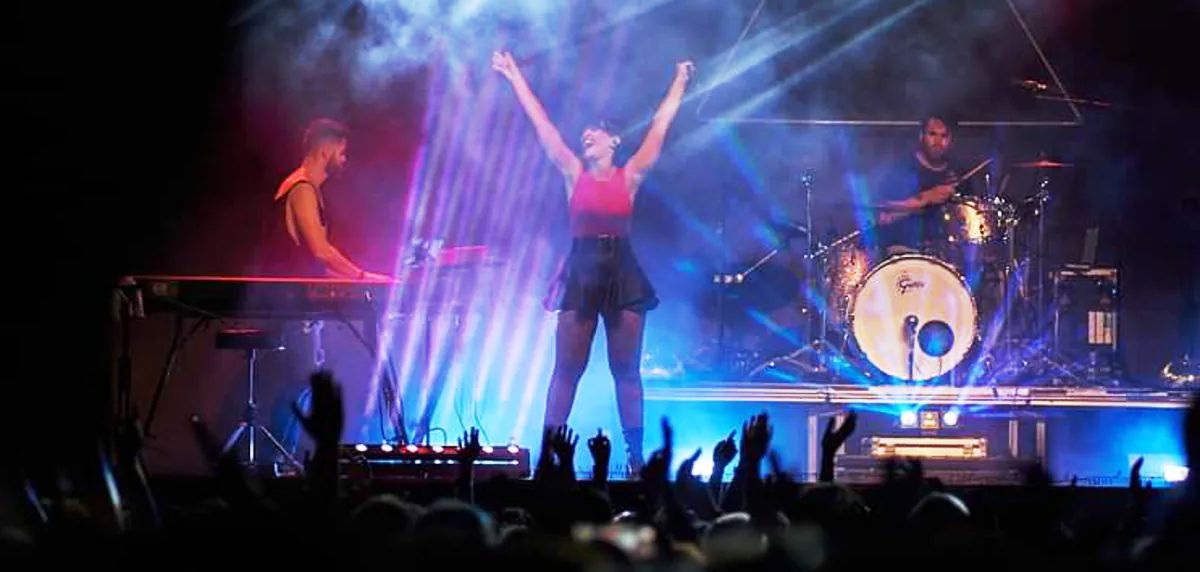 Un tributo a Mecano despedirá las actividades de la semana