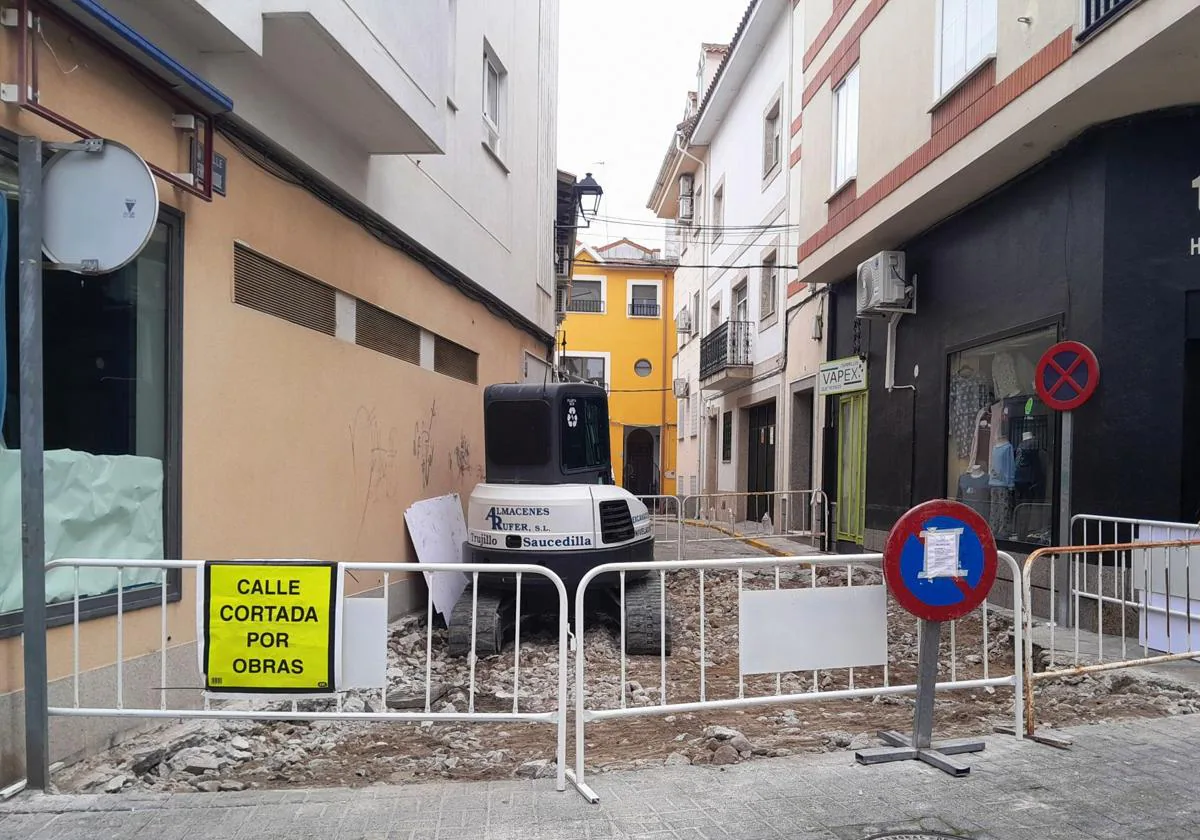 Primeros trabajos en las calles que incluye el programa de pavimentaciones