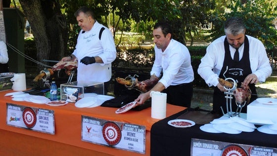 Toril espera el domingo a más de una treintena de cortadores de jamón