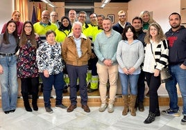 Familiares, compañeros y políticos arroparon al recién jubilado