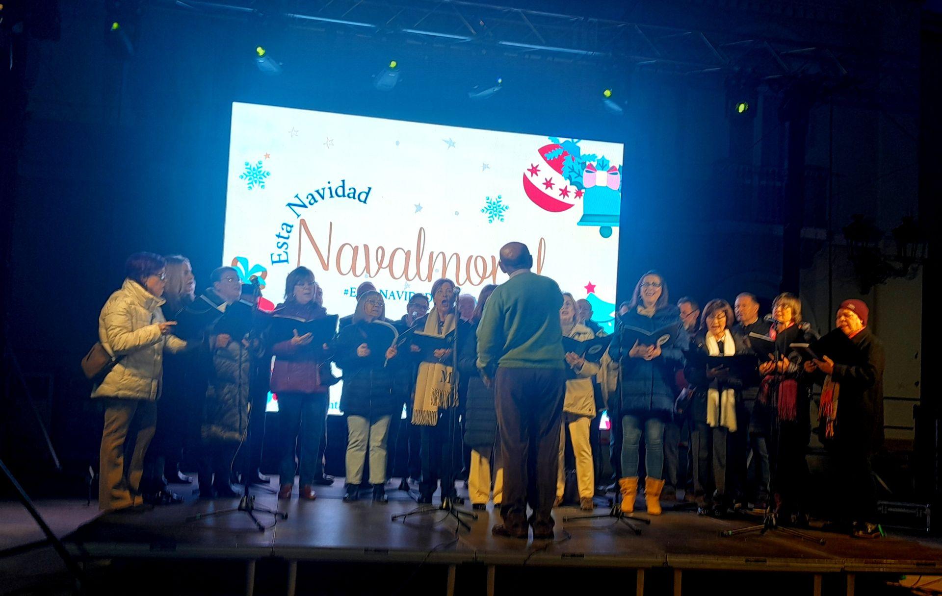 El encendido de la iluminación abre la programación navideña