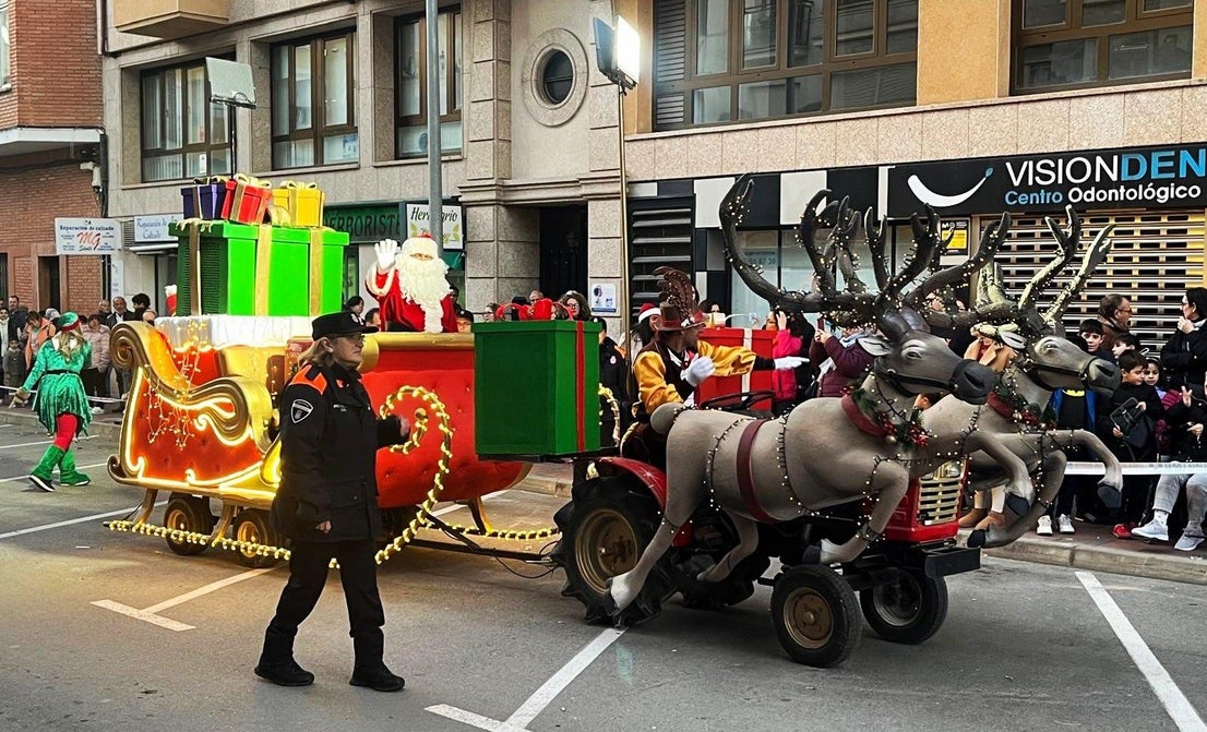 Papá Noel cierra la primera parte del programa navideño