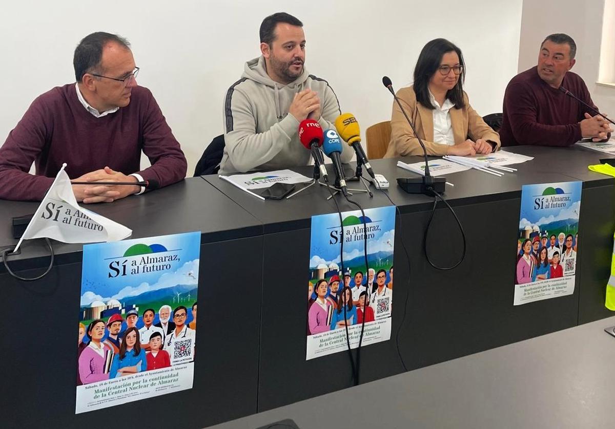 Enrique Hueso, Fernando Sánchez, Patricia Rubio y Juan Antonio Díaz en La Inmaculada