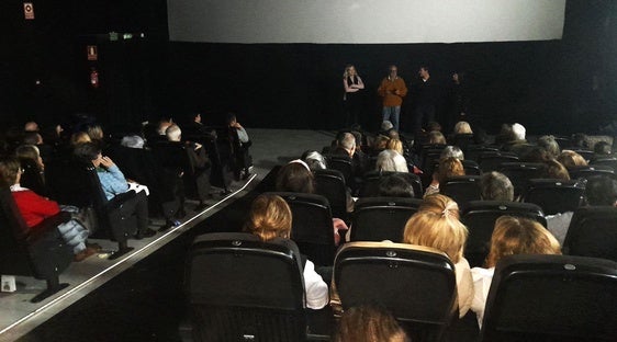 El estreno del cine club Pasolini llena la proyección de 'El47'