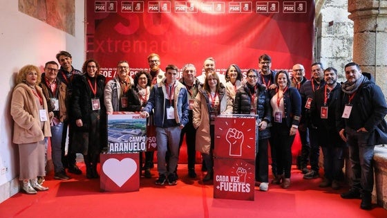 Raquel Medina, secretaria de Política Municipal del PSOE provincial, y Raúl Vázquez coordinador del nuevo Consejo Territorial