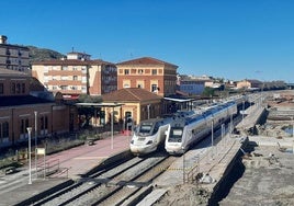 Trabajos para restablecer el tráfico ferroviario