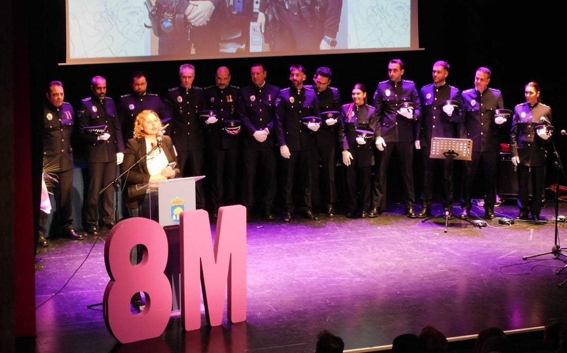 Emotiva entrega de los Premios 8 Mujeres