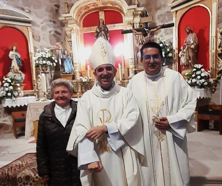 El Obispo con el diácono Óscar Salgado