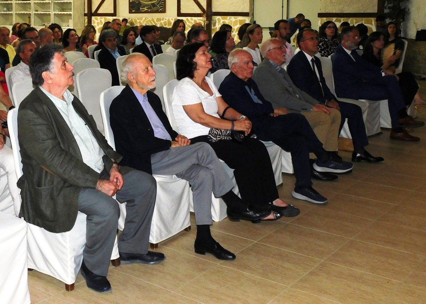 Este viernes se entregan los premios literarios 'Encina de Plata' y Víctor Chamorro