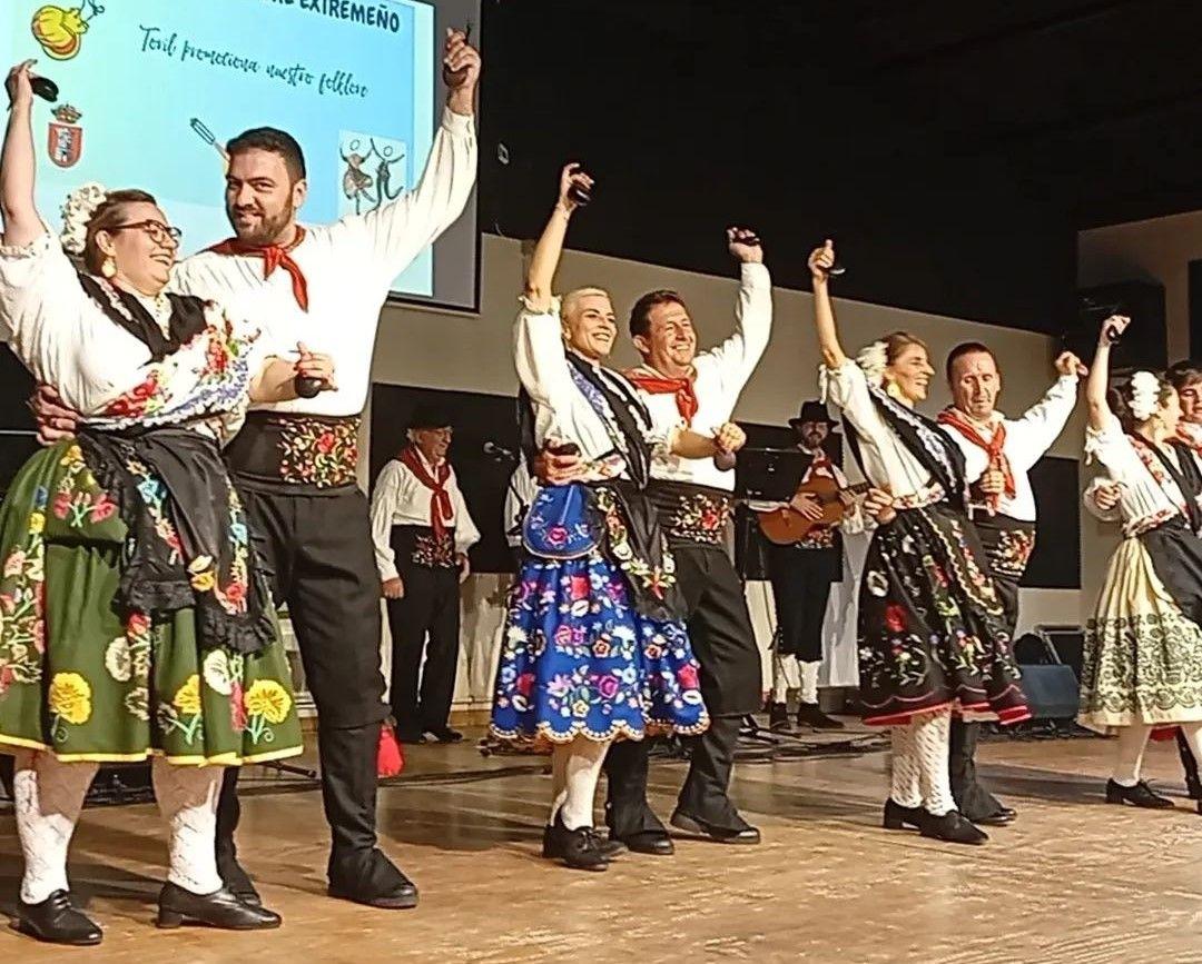 Toril vuelve a homenajear a la dehesa y al río Tiétar