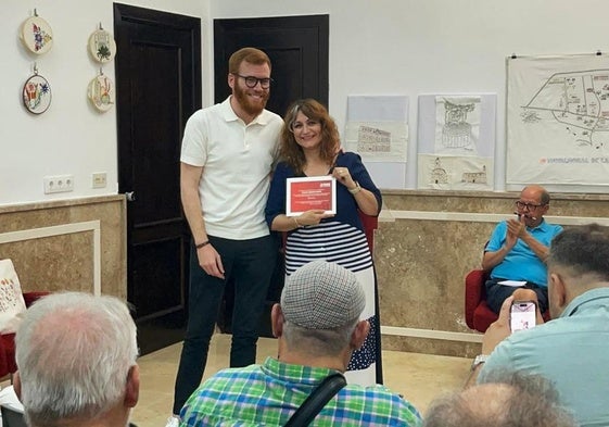 Jesús Gómez Medinabeitia releva a Raquel Medina al frente del PSOE moralo