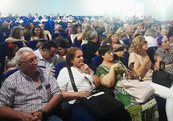 Hacen un llamamiento para que las donaciones de sangre no bajen en verano