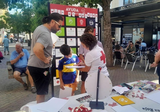 Cruz Roja saca a la calle la campaña 'No dejar a Nadie atrás'