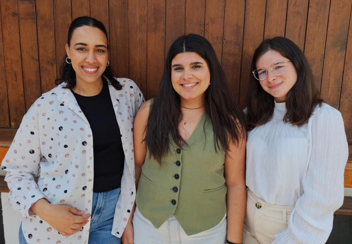 Las jóvenes que participan en el programa de Primera Experiencia Profesional