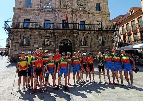 Los Desahuciados cambian el Camino de Santiago por la Sierra de Gata